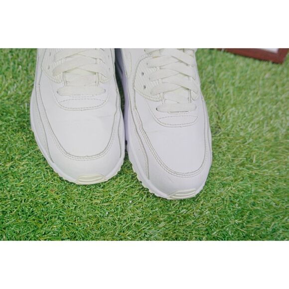 NIKE TRIPLE WHITE AIR MAX 90 BIG KIDS SNEAKER - SIZE US 6.5Y - Picture 6 of 7